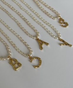 Retro Minimalist Freshwater Pearl Letter Necklace with Bamboo Joint Pattern Choker - Short Pendant for European and American Style