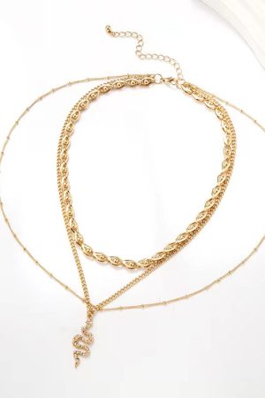 Retro Multi-Layer Metal Chain Snake Necklace - Minimalist Layered Accessory for Versatile Clavicle Styling