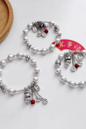 Retro National Style Peace Baby Buddha Bead Bracelet for Women - Simple Versatile Lucky Hand Accessory