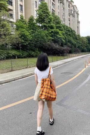Retro Plaid Orange Tote Bag â€“ Stylish Large-Capacity Lightweight Shoulder Bag for Commuting and Everyday Use