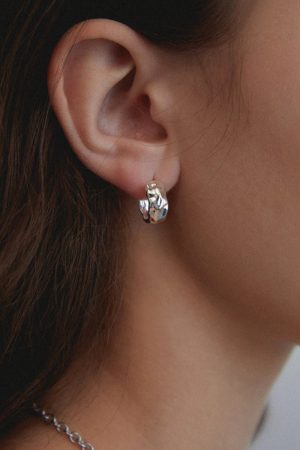 Retro Pleated Lava Metal Carved Earrings - Hypoallergenic S925 Silver Pin - Vintage French Style Jewelry