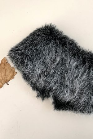Retro Plush Warm Hooded Beanie for Women - Thick Cold-Proof Knitted Wide Headband, Sweet and Stylish for Autumn and Winter