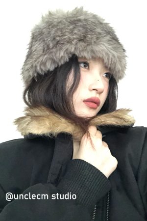 Retro Plush Warm Hooded Beanie for Women - Thick Cold-Proof Knitted Wide Headband, Sweet and Stylish for Autumn and Winter