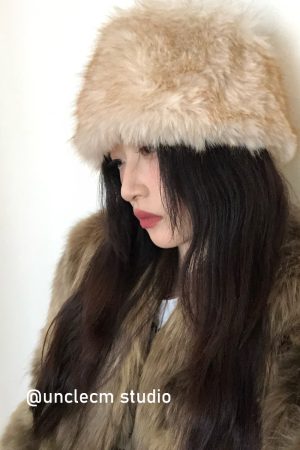 Retro Plush Warm Hooded Beanie for Women - Thick Cold-Proof Knitted Wide Headband, Sweet and Stylish for Autumn and Winter