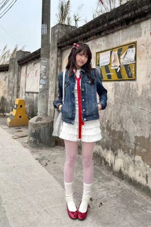 Retro Pumpkin Slim-Fit Denim Jacket for Women with Multi-Pockets - Stylish Short Commuter Top