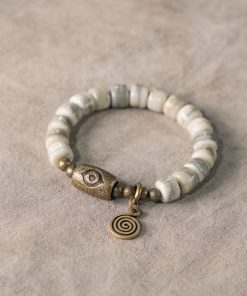 Retro Single-Loop Cow Bone Bracelet for Men, Antique Copper Bead, Personalized Trendy Accessory, Unique Fashion Statement