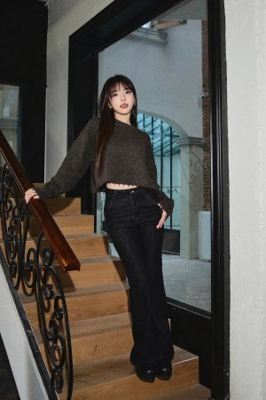 Retro Slim-Fit Wide-Leg Stretchy Flared Jeans for Women - Long Floor-Length Pants for Autumn and Winter Fashion