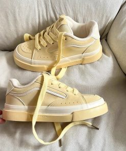 Retro Student Design Bread Sneakers for Women - 20255 Spring Casual Sports Shoes, Versatile 90s Style