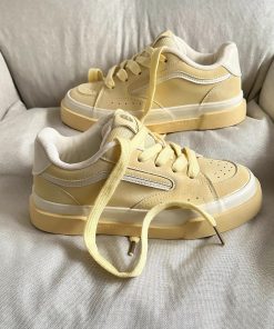 Retro Student Design Bread Sneakers for Women - 20255 Spring Casual Sports Shoes, Versatile 90s Style