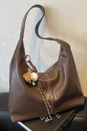 Retro Student Shoulder Bag - Large Capacity Underarm Tote - High-End Women's Fashion - Spring/Summer 2025 Style