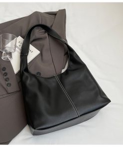 Retro Student Shoulder Bag - Large Capacity Underarm Tote - High-End Women's Fashion - Spring/Summer 2025 Style