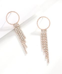 Retro Tassel Earrings with Round Rhinestone Claw Chain - Unique Women's Accessories in European and American Style