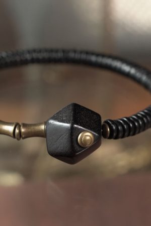 Retro Trendy Personalized Men's Bracelet - Versatile Black Ebony Wood Bead Circle Couples Accessory