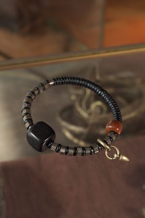 Retro Trendy Personalized Men's Bracelet - Versatile Black Ebony Wood Bead Circle Couples Accessory