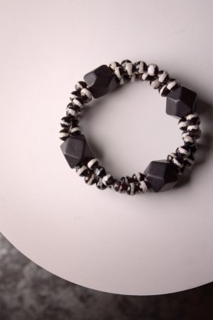 Retro Trendy Versatile Agate Bracelet for Women and Men, Original Design Jewelry, Simple Personalized Fashion Accessory