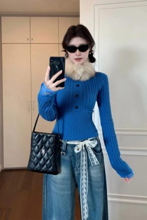 Retro Waist-Cinching Fitted Sweater for Women - Knitted Base Layer Top for Winter and Spring Fashion