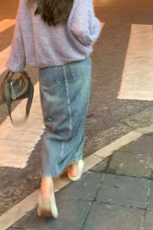 Retro Washed Blue Split Denim Skirt for Women - Versatile Mid-Length High-Waisted Casual Style for Spring and Summer