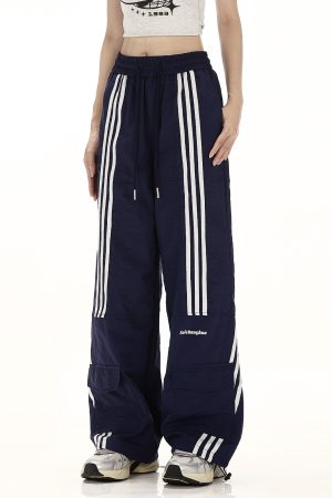 Retro Wide-Leg Cargo Pants for Women - Loose Drawstring Casual Trousers, Trendy High Street Style, Quick-Dry Sportswear, Y2K Fashion