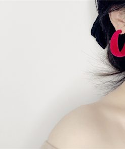 Retro Wide Velvet Hoop Earrings for Autumn & Winter, S925 Silver Needle, Trendy Slimming Face Accessories