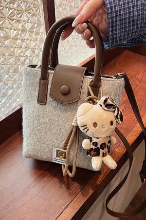 Retro Woolen Handbag for Women - Small Square Shoulder Crossbody Bag - Spring/Summer 2025 Fashion Accessory