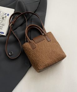 Retro Woolen Handbag for Women - Small Square Shoulder Crossbody Bag - Spring/Summer 2025 Fashion Accessory