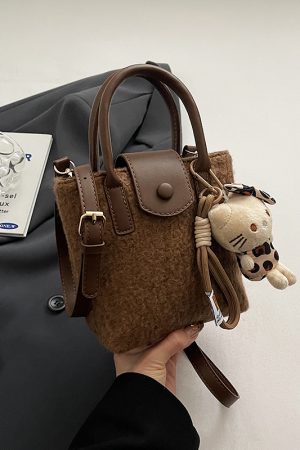 Retro Woolen Handbag for Women - Small Square Shoulder Crossbody Bag - Spring/Summer 2025 Fashion Accessory
