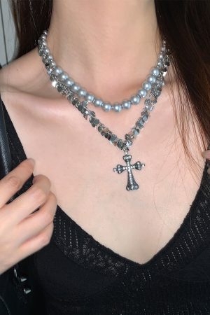 Retro Y2K Spicy Girl Style Long Layered Pendant Necklace for Women, Beaded Clavicle Chain, Subculture Jewelry
