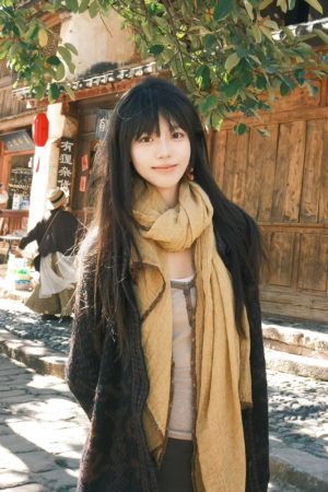 Retro Yellow Cotton Linen Scarf - Thin Neck Guard Shawl with Korean Style for Vacation and Fashionable Temperament