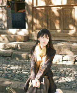 Retro Yellow Cotton Linen Scarf - Thin Neck Guard Shawl with Korean Style for Vacation and Fashionable Temperament