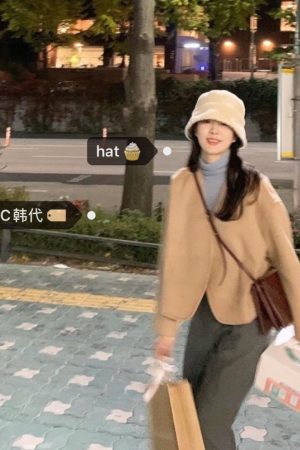 Reversible Milk White Checkered Fisherman's Bucket Hat - Korean Style Winter Accessory for Starry Nights