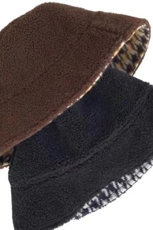 Reversible Milk White Checkered Fisherman's Bucket Hat - Y2K Korean Style for Winter Nights