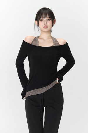 Romantic Lace Splicing Halter Off-Shoulder Knitted Top for Women - Slim Fit Autumn Fashion Shirt