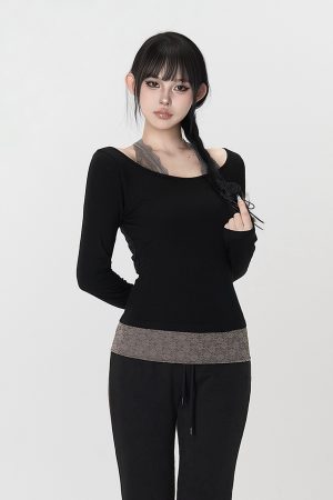 Romantic Lace Splicing Halter Off-Shoulder Knitted Top for Women - Slim Fit Autumn Fashion Shirt