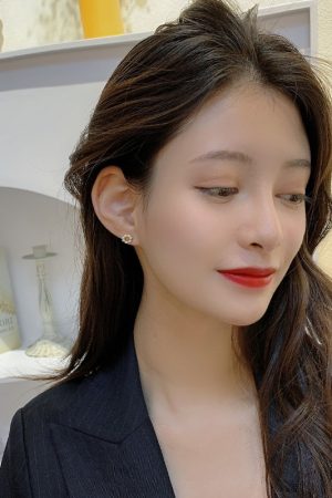 S925 Silver Needle Pearl Earrings - Minimalist Round Studs, Exquisite Korean Style, Versatile Mini Ear Jewelry for Women