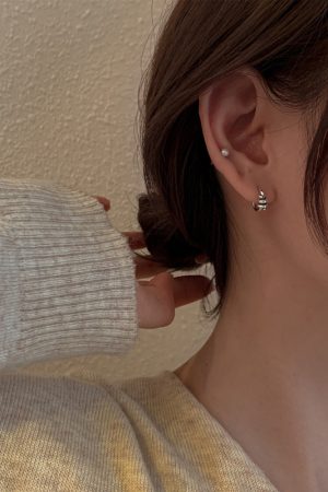 S925 Sterling Silver Needle Earrings for Women, Vintage Knot Design, Cool Commuter Style, Ins Aesthetic, 2025 Fashion Trend
