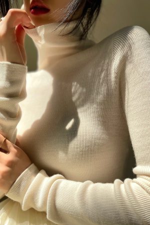 Semi-Finished Winter Seamless One-Piece Base Layer, High-Neck Knitted Wool Top, Machine Washable, Cozy Winter Essentials
