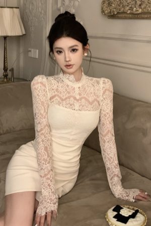 Sexy Lace Splicing Bodycon Dress - Slim Fit, Waist-Cinching, Faux Two-Piece Style for Early Autumn Fashion