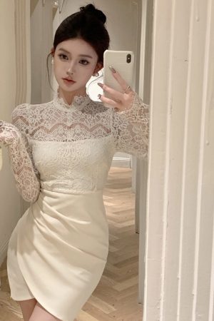 Sexy Lace Splicing Bodycon Dress - Slim Fit, Waist-Cinching, Faux Two-Piece Style for Early Autumn Fashion