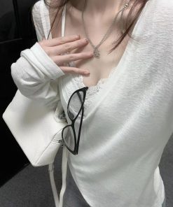 Sexy Lace Splicing Camisole with Chest Pad - V-Neck Sleeveless Top for Women, Perfect for Y2K and Casual Fall Fashion