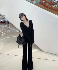 Sexy Lace Splicing Camisole with Chest Pad - V-Neck Sleeveless Top for Women, Perfect for Y2K and Casual Fall Fashion