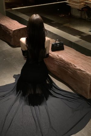 Sexy One-Shoulder Black Strapless Long Dress with French Ruffles and High Slit - Elegant Evening Gown for Women, Y2K Style