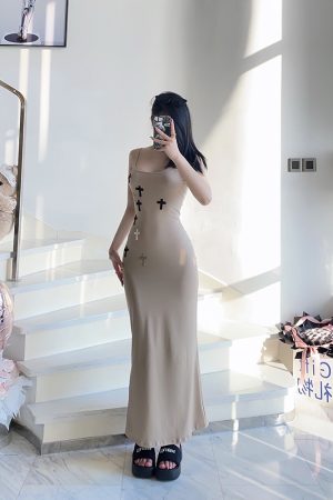 Sexy Slim Fit Bodycon Cross Patchwork Dress for Curvy Figures - Trendy Y2K Style