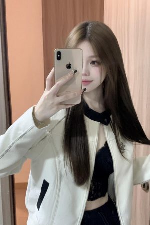 Short Embroidered Baseball Jacket for Women, Slim Fit Casual Cardigan Top, Winter Fashion Outerwear