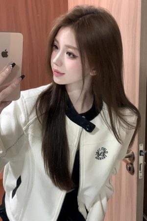 Short Embroidered Baseball Jacket for Women, Slim Fit Casual Cardigan Top, Winter Fashion Outerwear