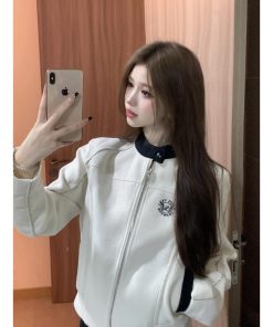 Short Embroidered Baseball Jacket for Women, Slim Fit Casual Cardigan Top, Winter Fashion Outerwear