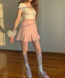 Silk Scrunchie with Retro French Minimalist Design - Stylish Hair Accessory Inspired by Y2K Aesthetics