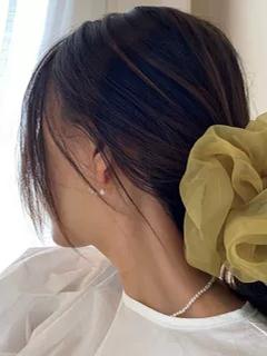 Silk Scrunchie with Retro French Minimalist Design - Stylish Hair Accessory Inspired by Y2K Aesthetics