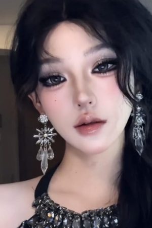 Silver Crystal Flower Long Tassel Water Drop Dangle Earrings - Elegant Luxury Studs for Women - High-End Fashion Statement