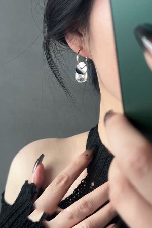 Silver Double-Layer Round Disc Linked Hoop Earrings - Light Luxury High-End Versatile Women's Jewelry