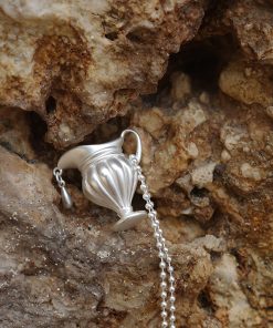 Silver Flower Vase Pendant Necklace for Women, Unique Creative Design, 2025 Trendy Jewelry, Elegant Floral Statement Piece